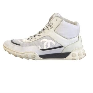 Chanel Authentic Interlocking CC Sneakers Women's Size: 6 | 36